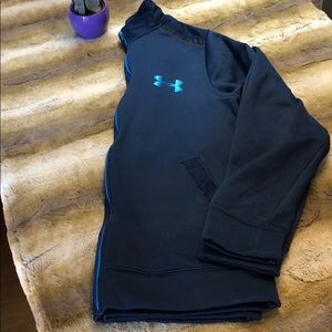 Athletic sweater